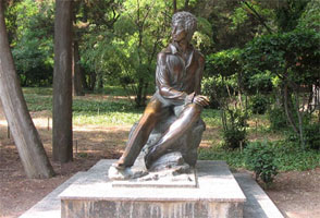 Памятник Пушкину в Гурзуфе